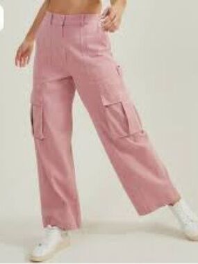 Altar'd State Dusty Rose Wide-Leg Cargo Pants